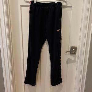 Nike, boys XL athletic pants. Like new!
